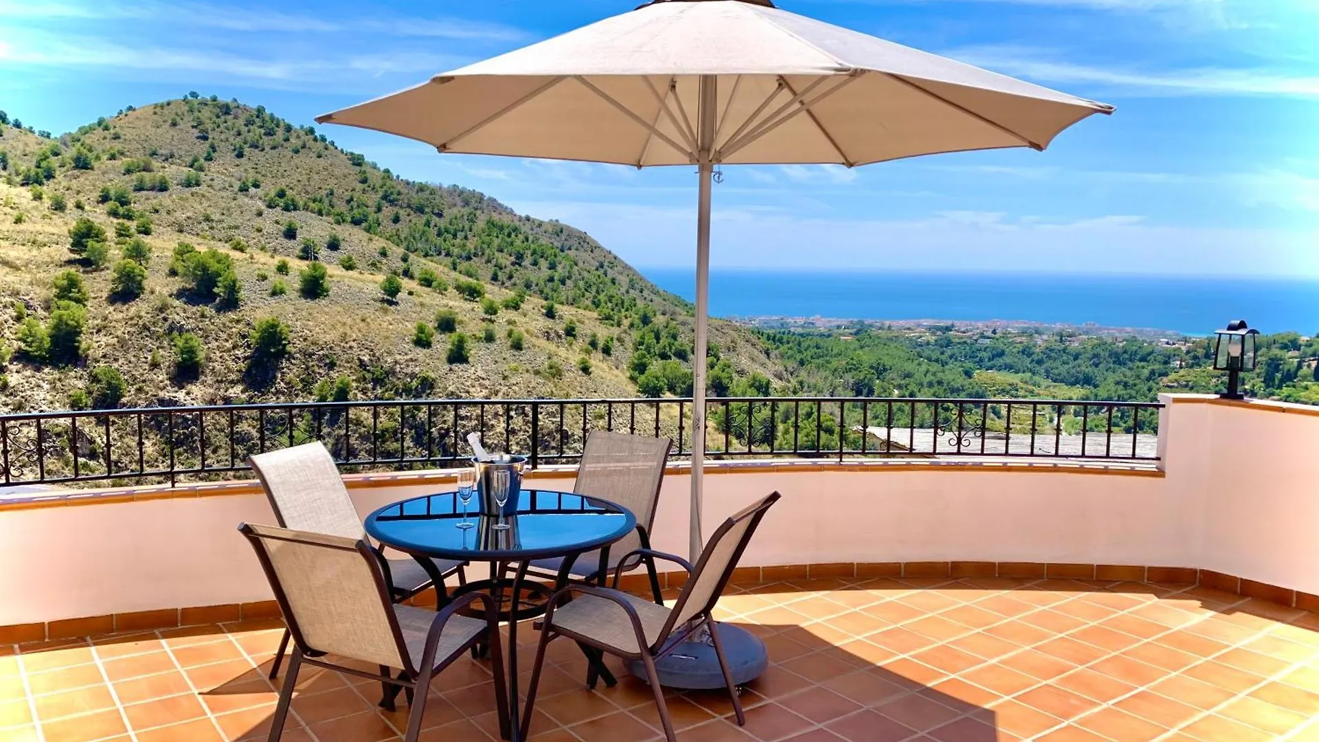 Apartamento Buenos Suenos- Balcon De Frigiliana
