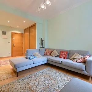 Encanto Y Confort En Calle Epalza - Tu Familia En El Corazon De Apartamento Bilbao